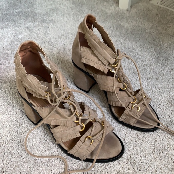 BCBG Laceup block heels - Picture 4 of 4